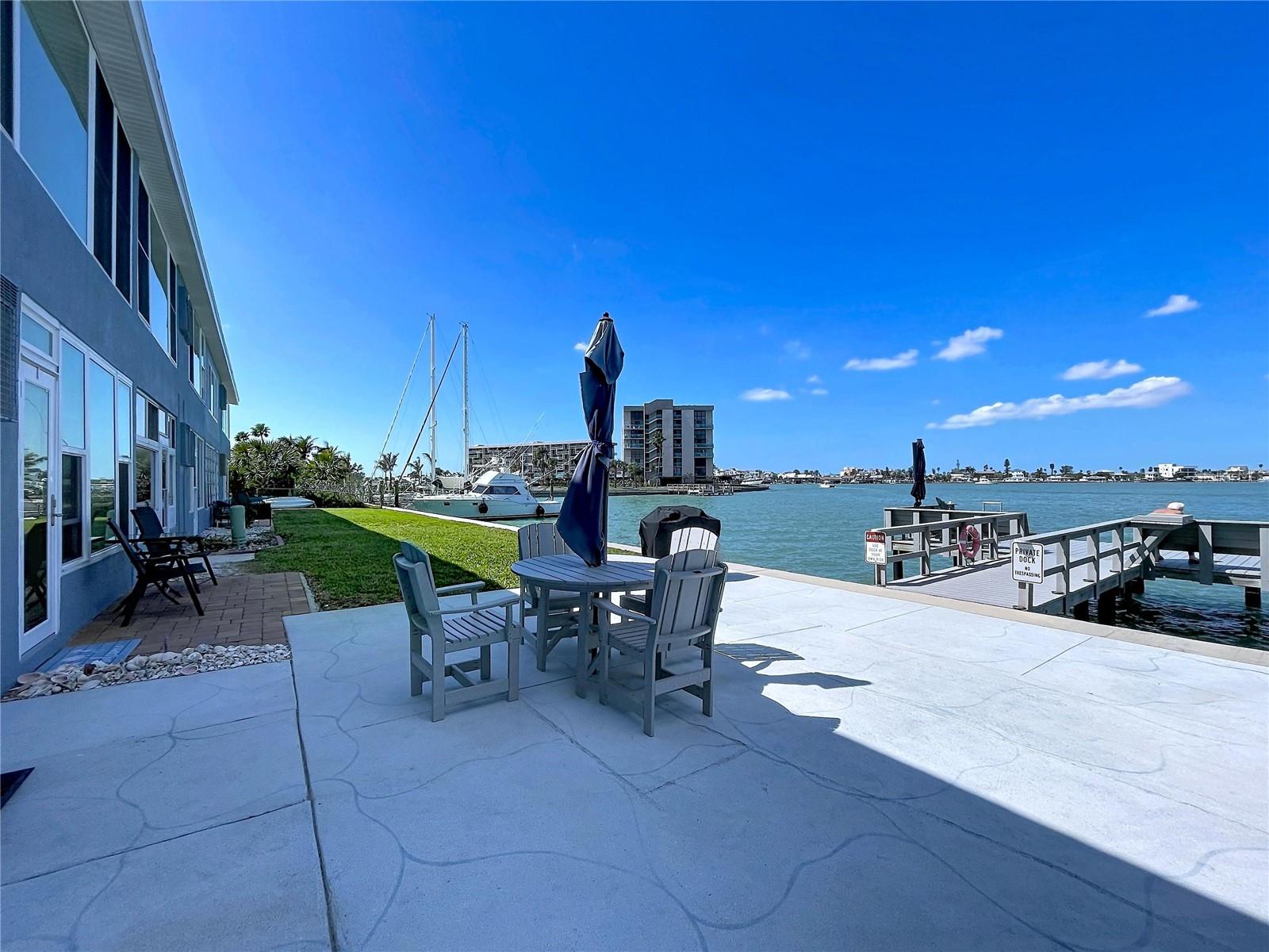 Enjoy a waterfront lunch.