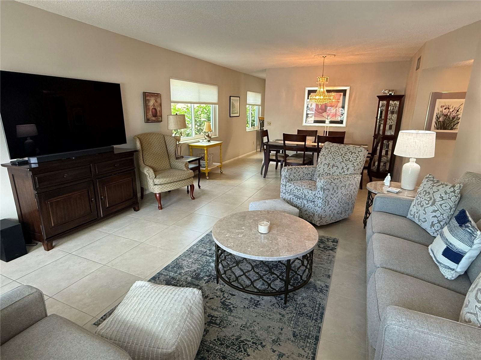 Brand new TV conveys with the sale