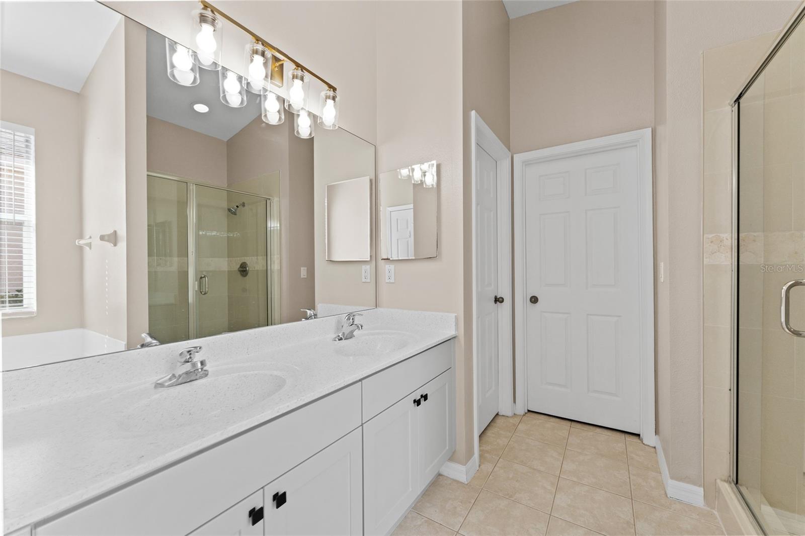 Double vanity plus storage