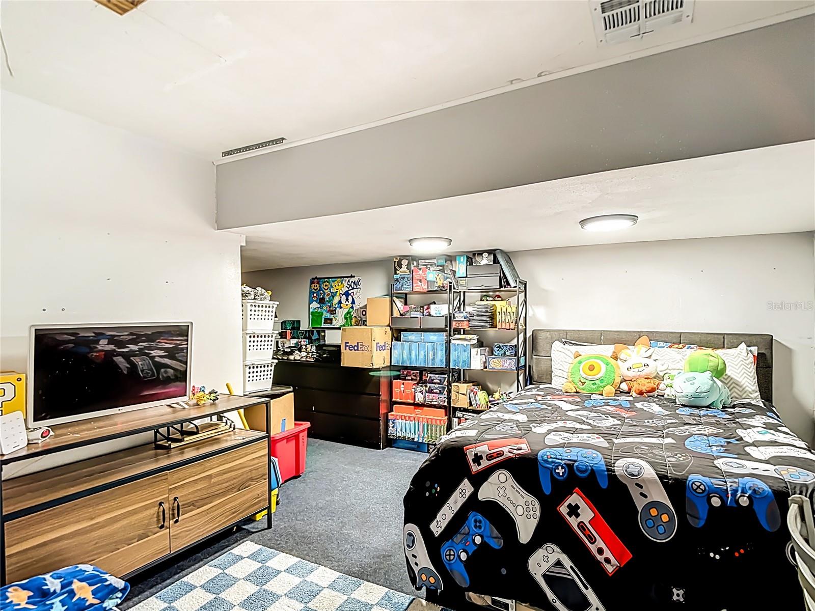 Converted area/3 Bedroom