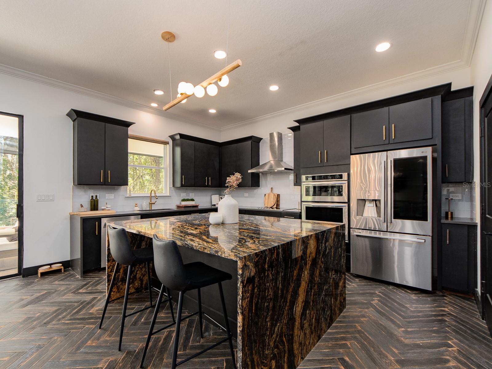 Kitchen Island Seating
