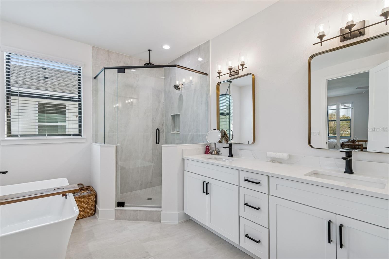 Primary EnSuite Bath