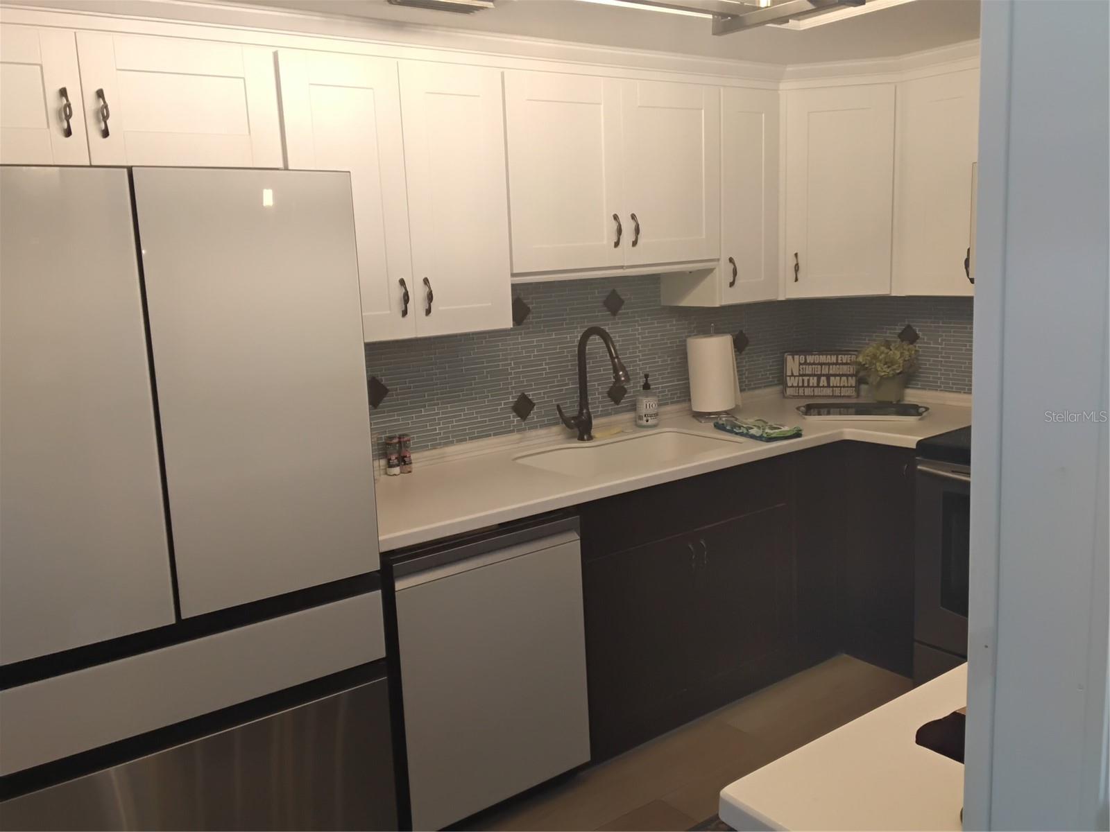 Kitchen nicely appointed