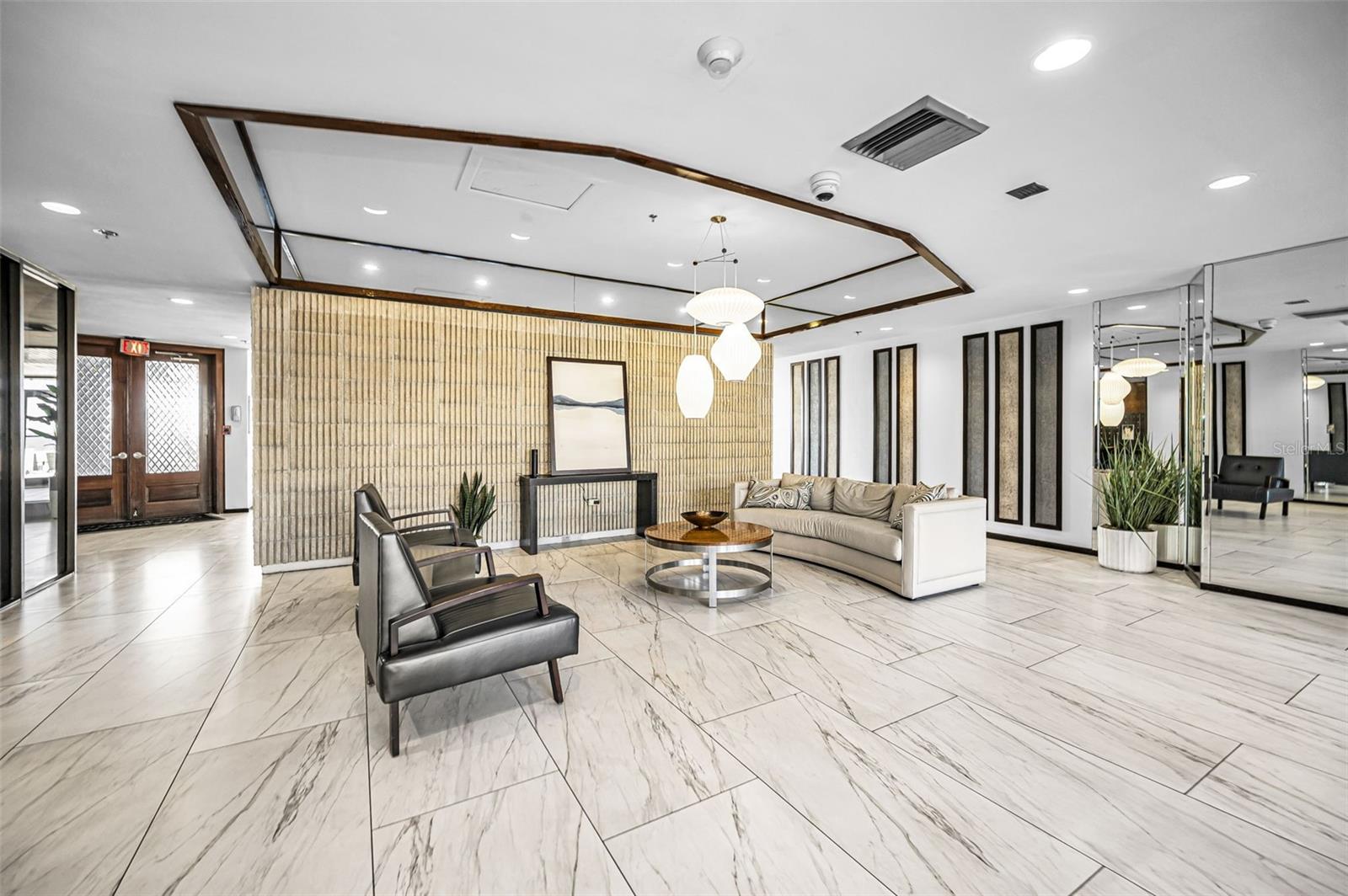 Main Level Lobby off the building entrance of Dan's Island South building