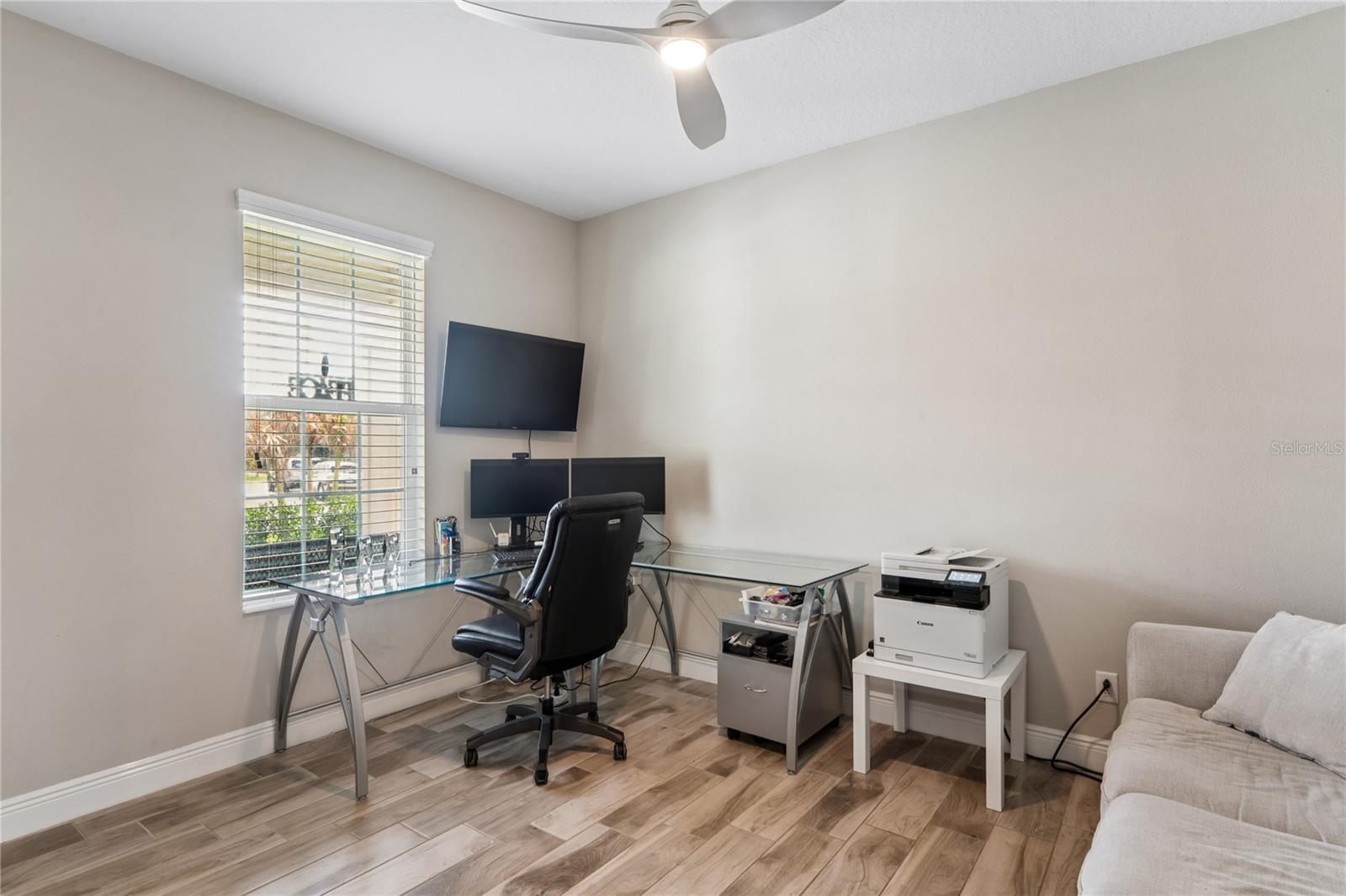 Home Office/Flex Space