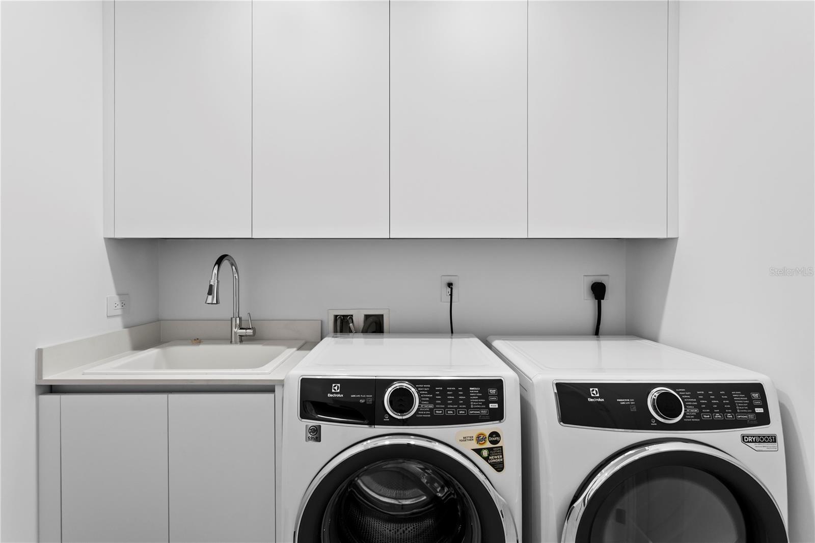 Full-size top-of-the-line washers and dryers