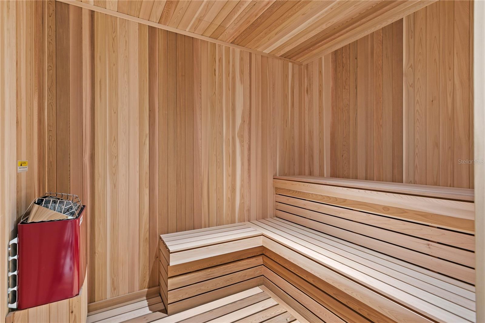 Separate Men’s & Women’s steam rooms and saunas