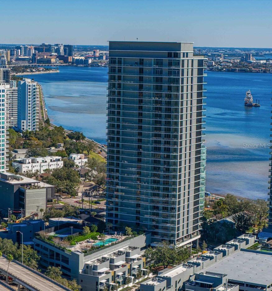 Welcome to the Ritz-Carlton Residences Tampa