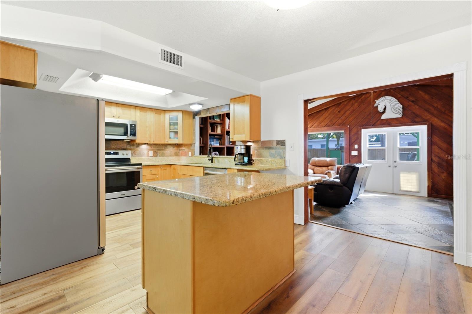 Great area for entertaining