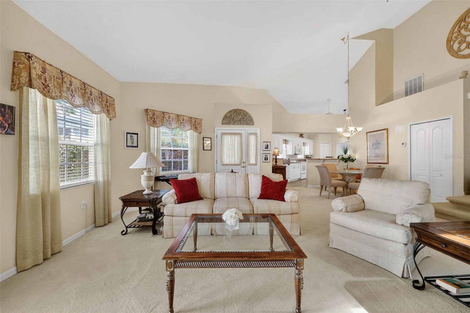 Living Room/Front Door