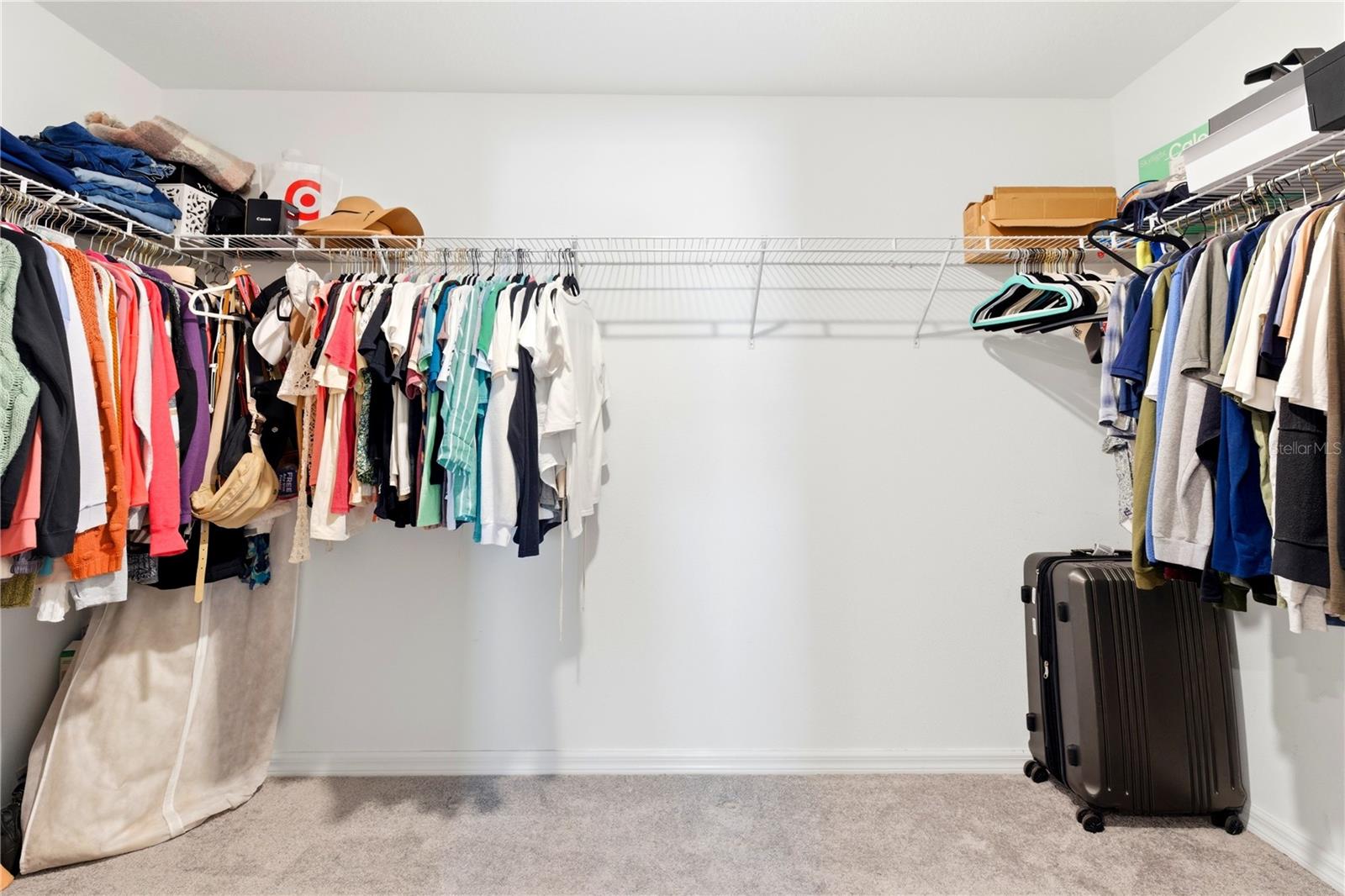 Dreaming of all the new outfits you can hang here...