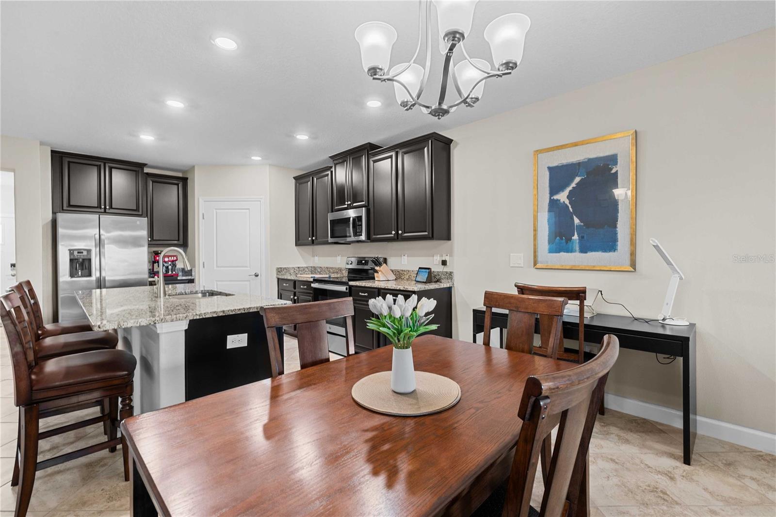 Open dining space to kitchen and family room
