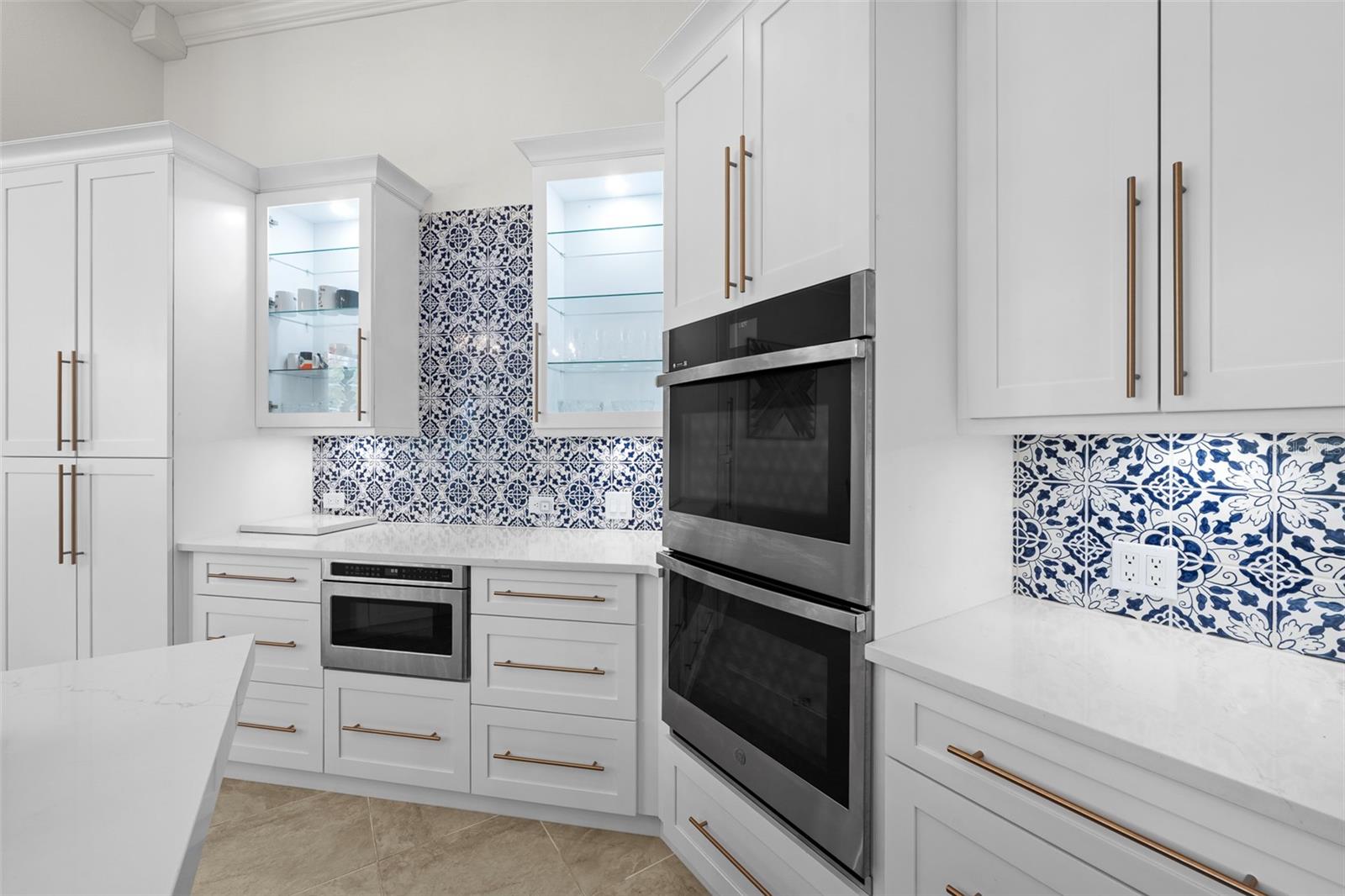 Kitchen - Double Oven