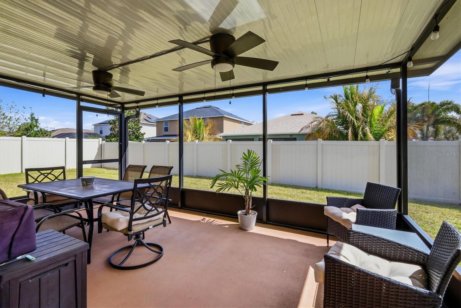 Large screened lanai