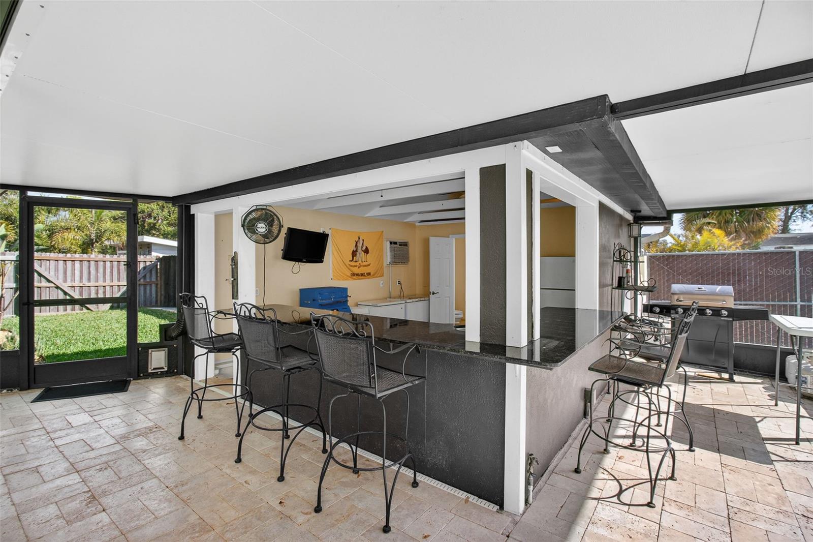 Outdoor living space with 1/2 bath