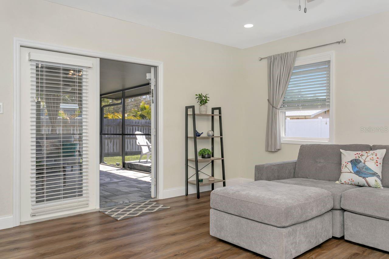 French doos lead out to screened lanai