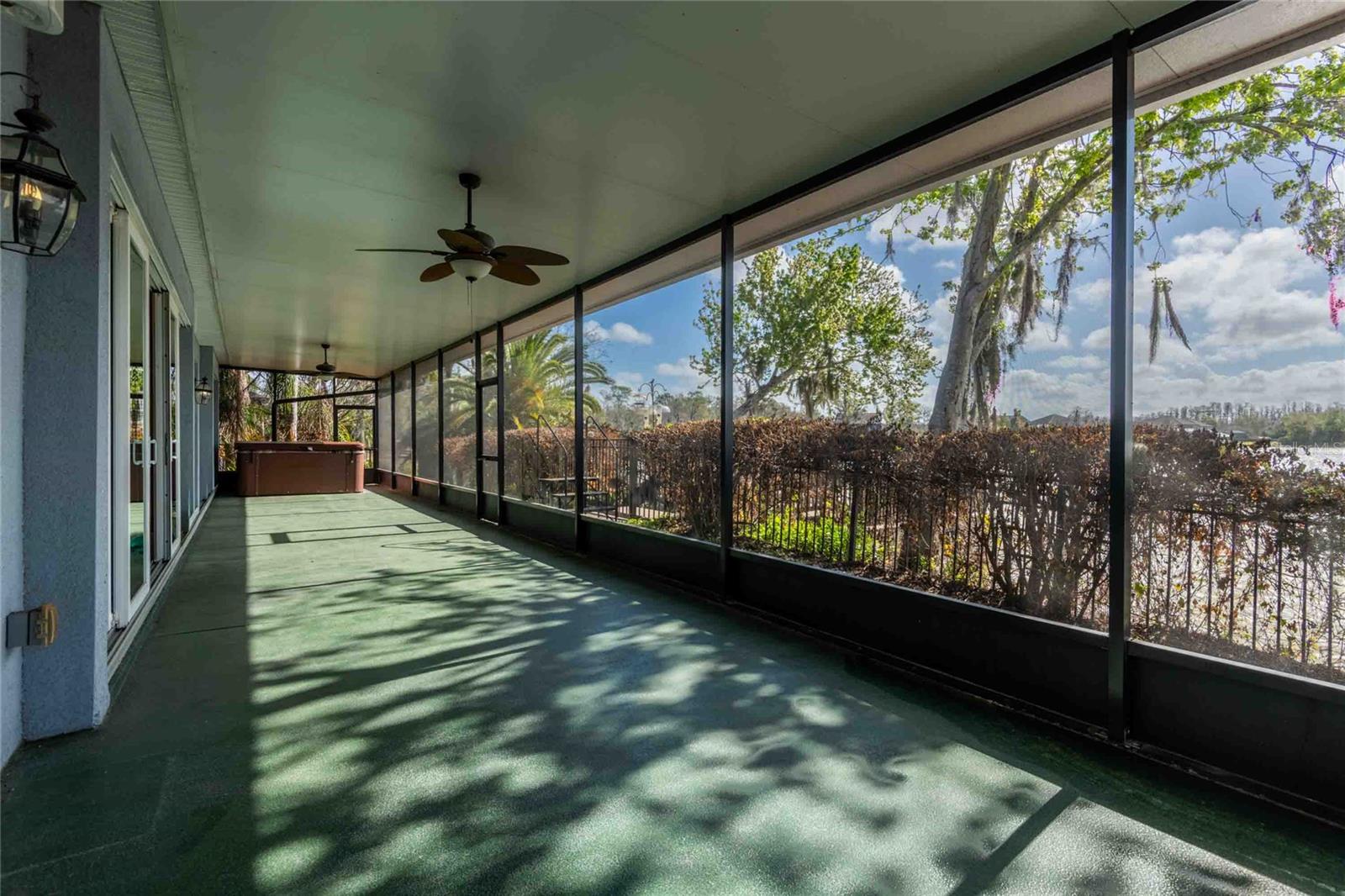 Covered and screen lanai