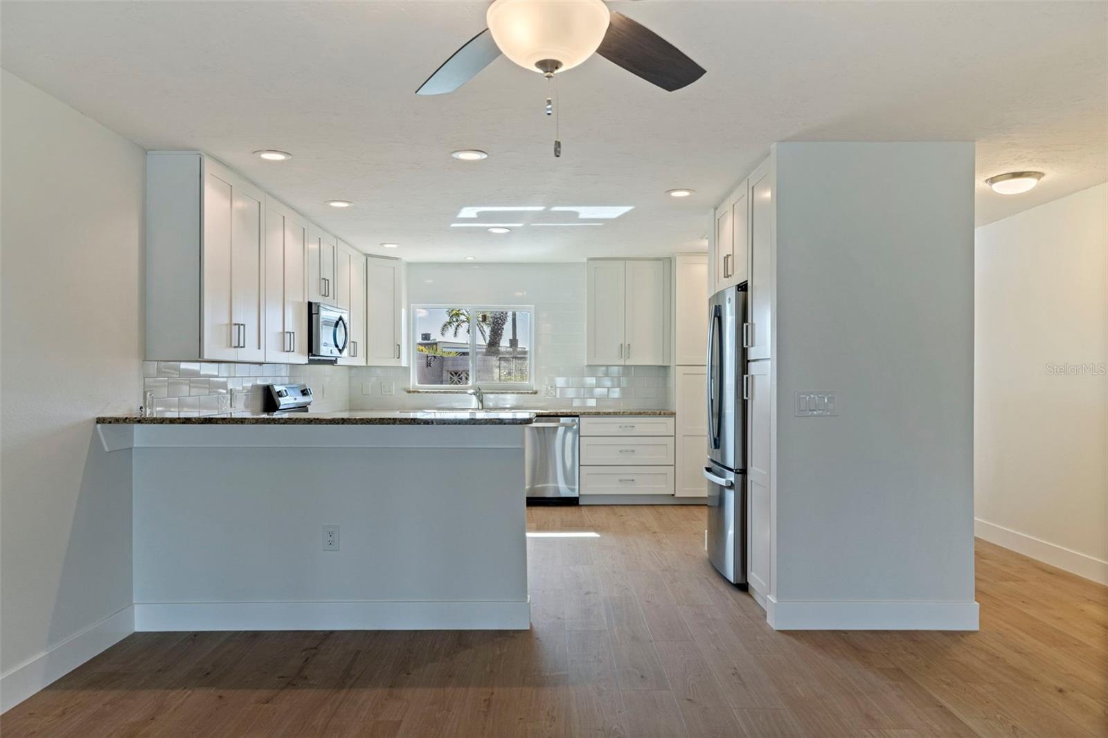 Dining area looking toward kitchen