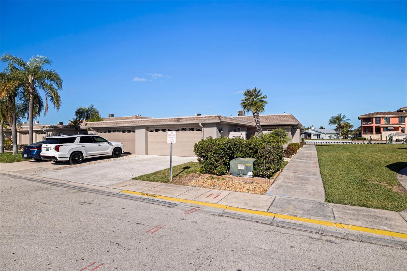 Corner unit with large green space