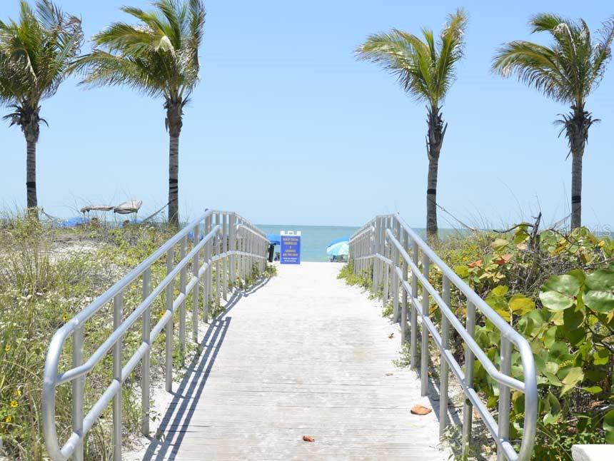 Entrance to Madeira Beach 2 miles from front door