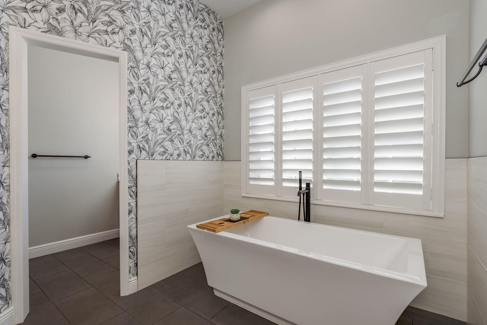 Spa-inspired primary bathroom