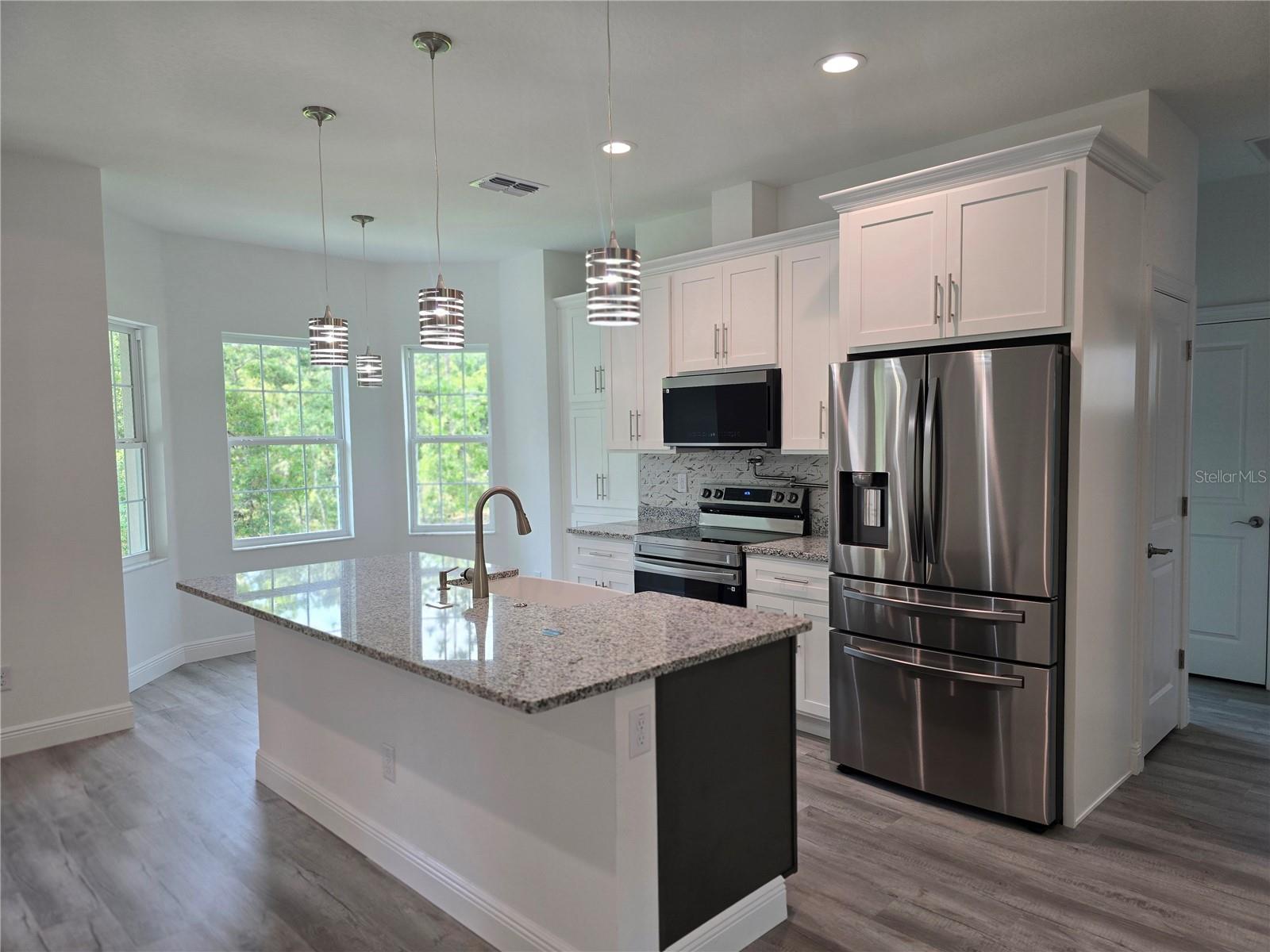 GORGEOUS KITCHEN