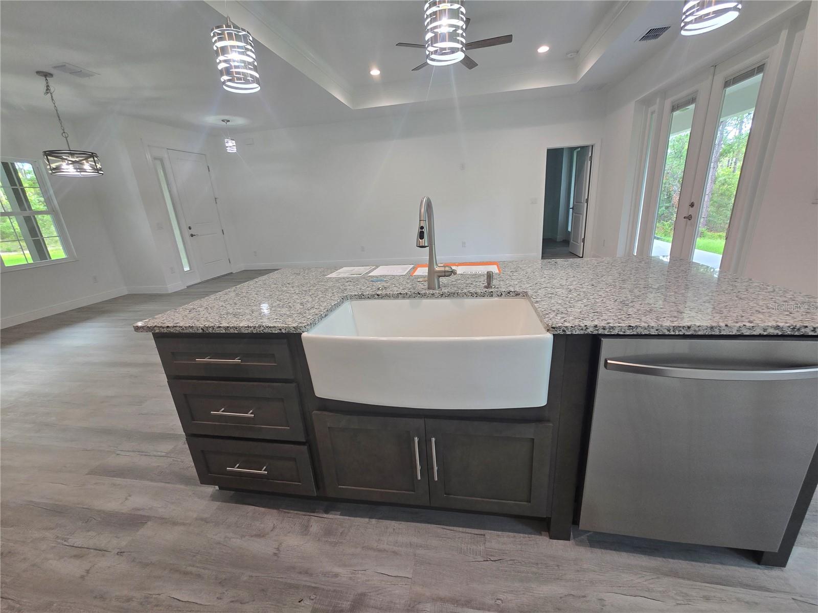 LARGE COUNTRY FARMHOUSE SINK