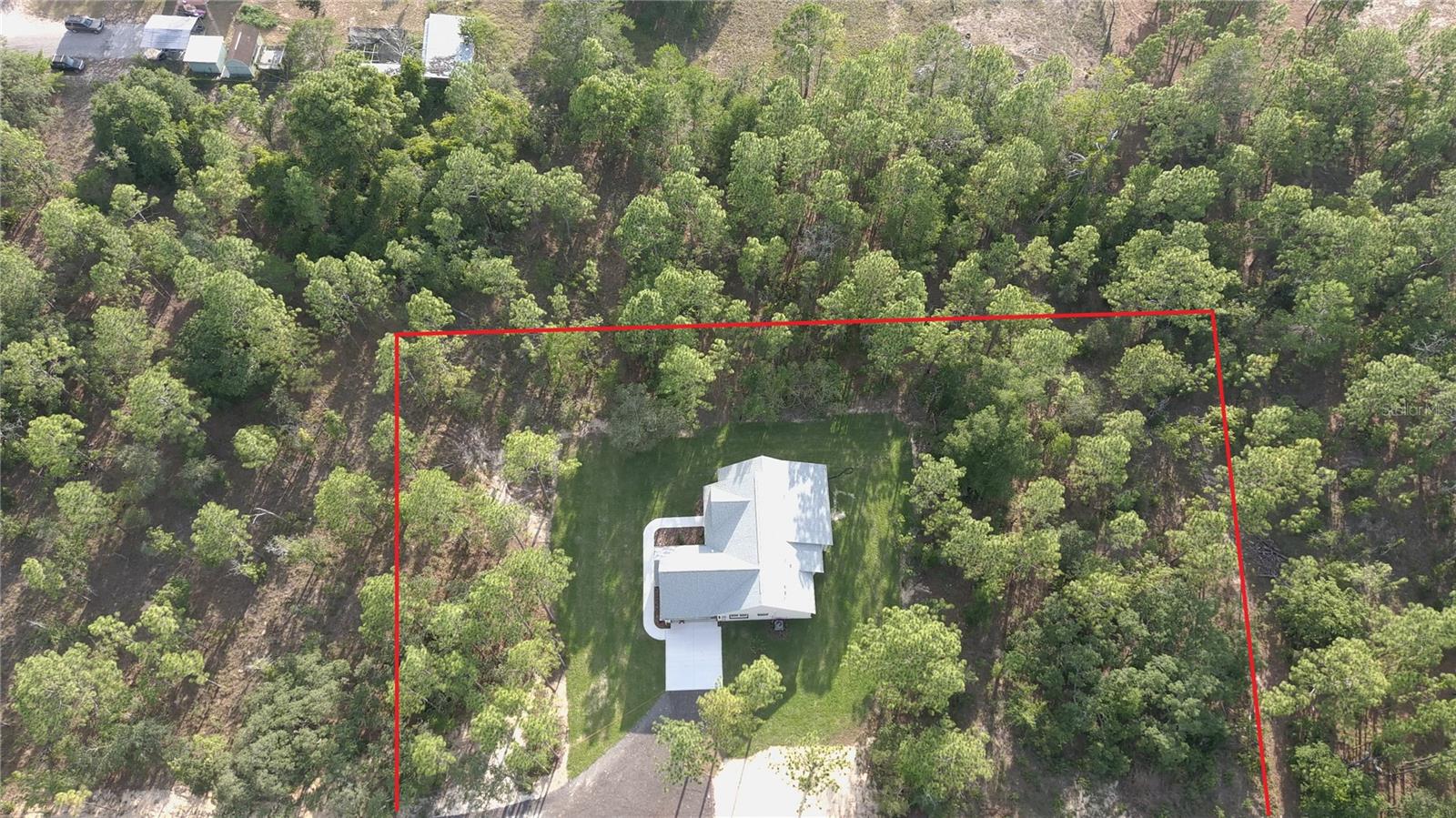 AERIAL VIEW-BOUNDRIES ARE APPROXIMATE