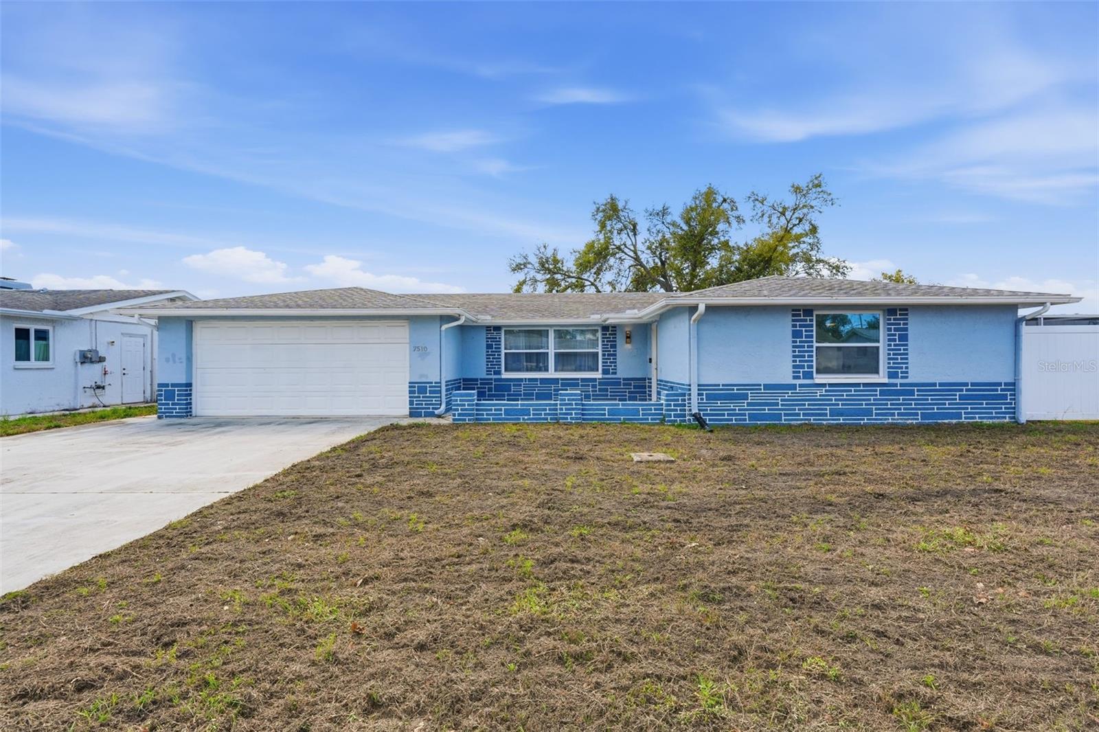 Front Yard(yard has been freshly seeded)