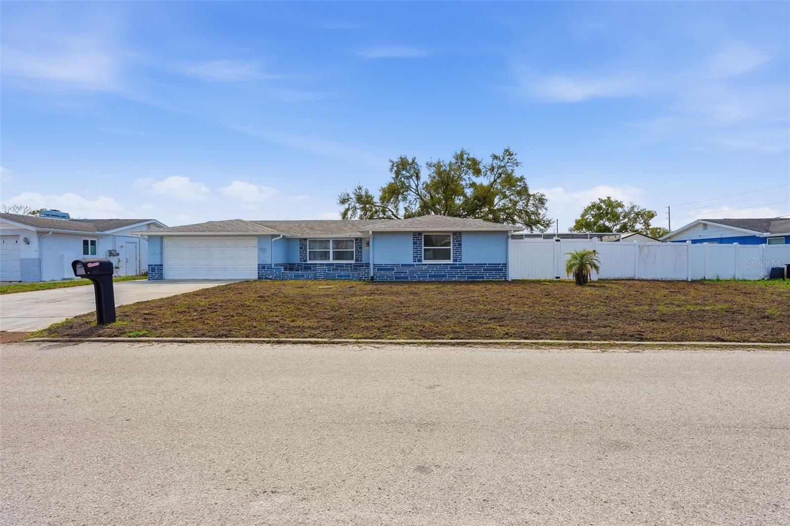 Front Yard(yard has been freshly seeded)