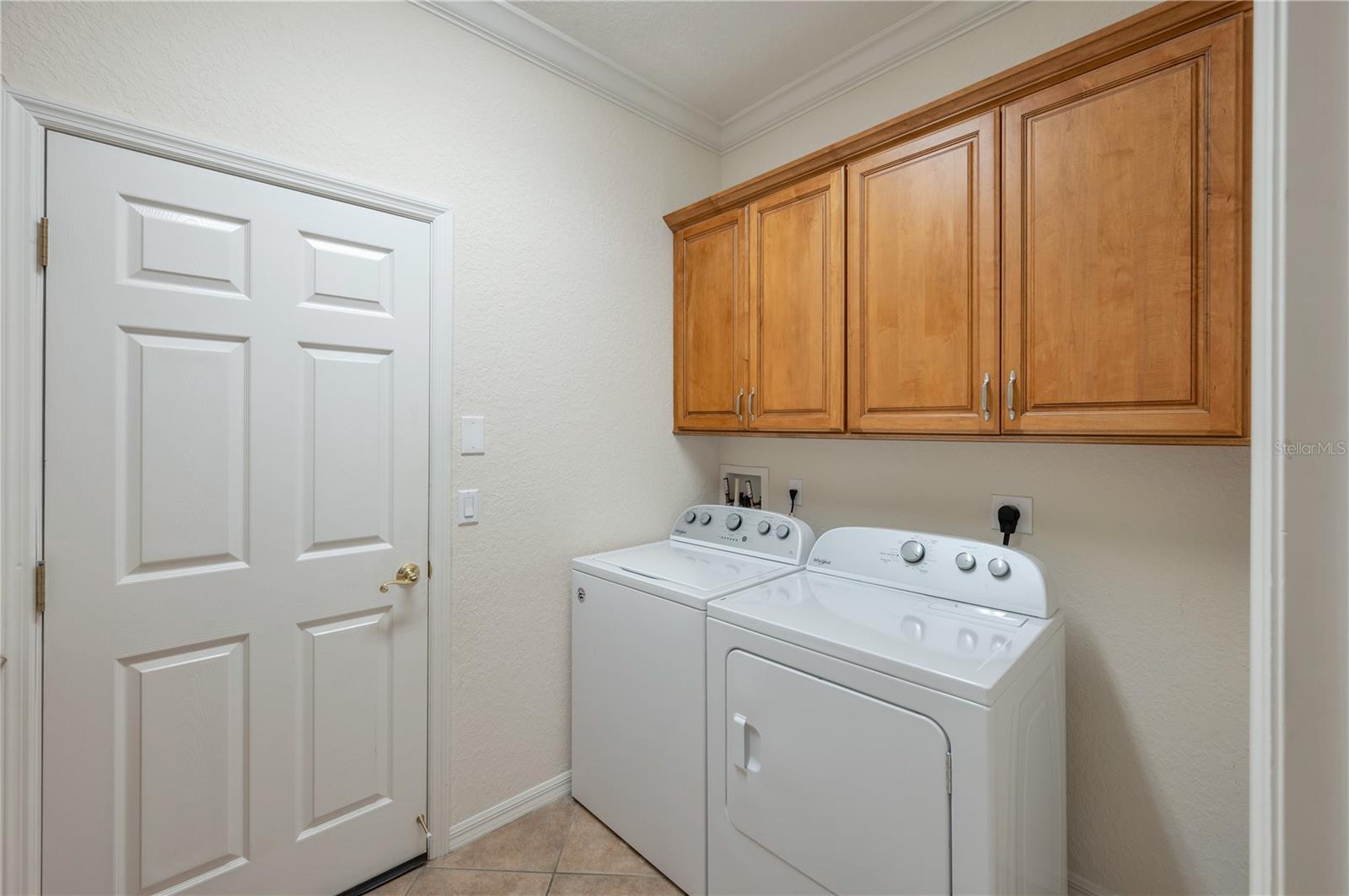 Washer and Dryer Included!