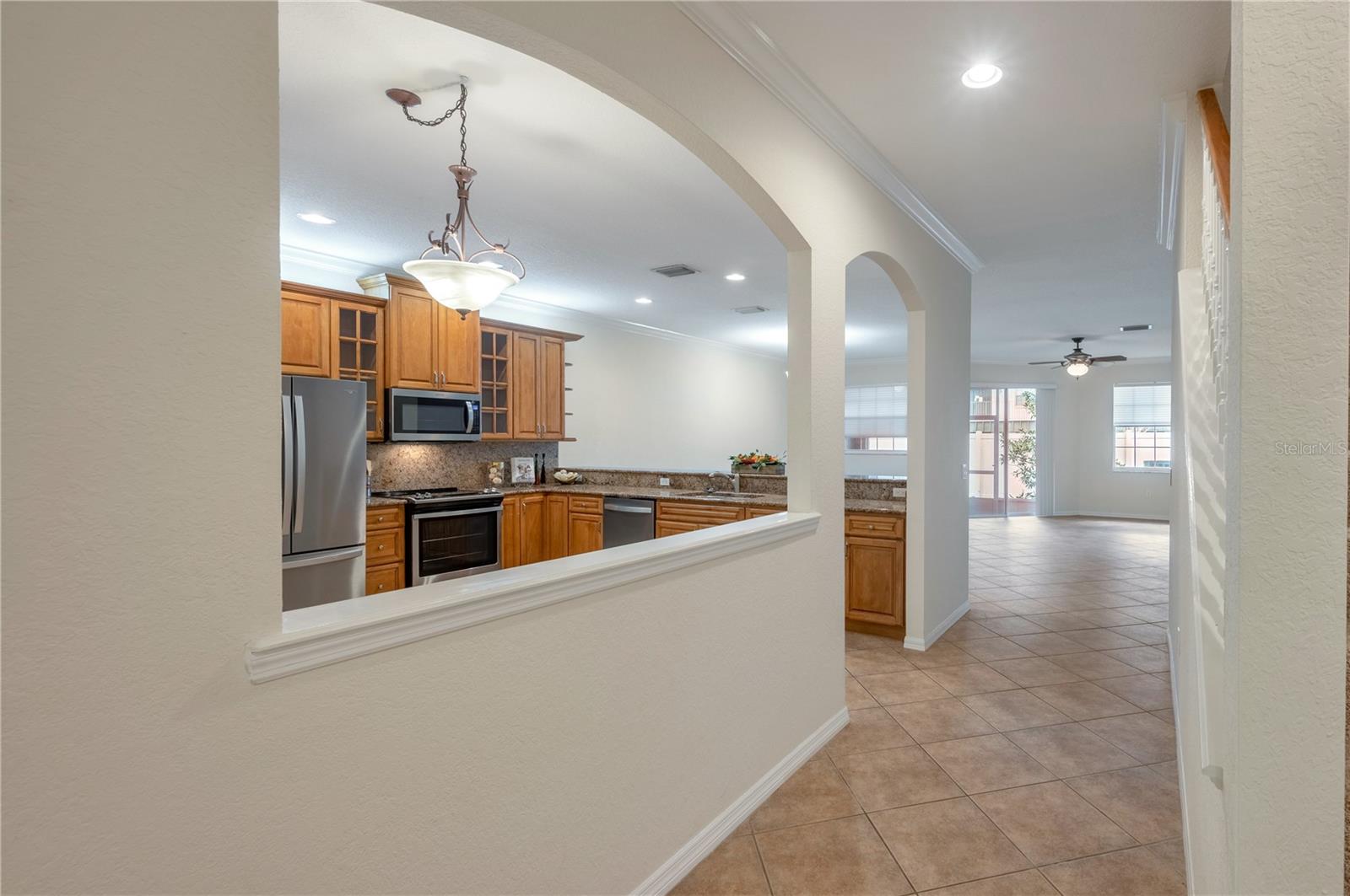 Beautiful Open Floor Plan!