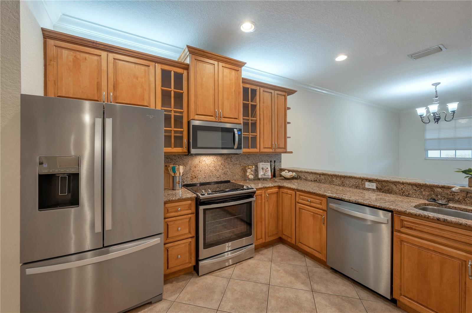 Upgraded Stainless Steel Appliances!