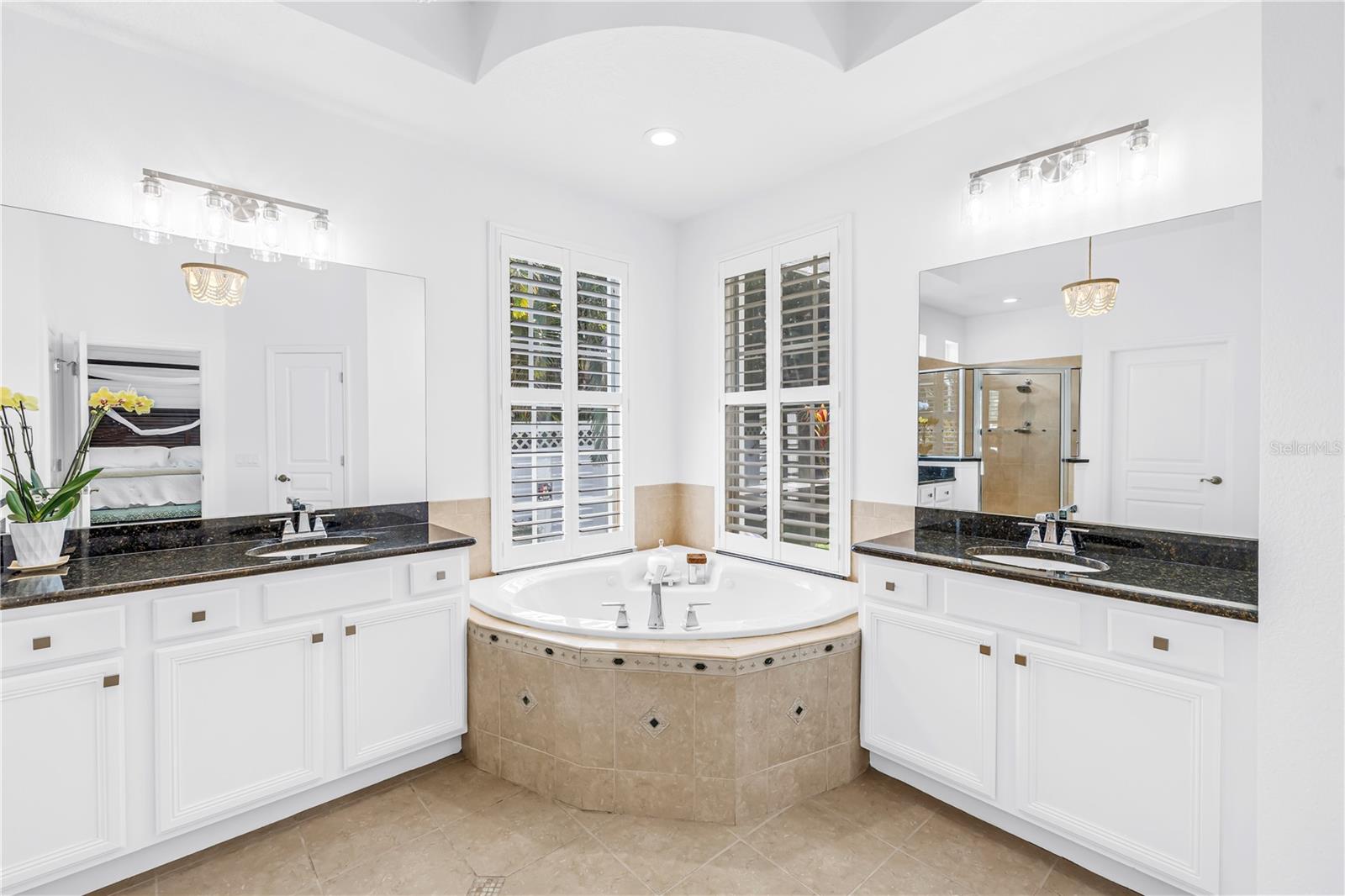 En-Suite Master Bathroom