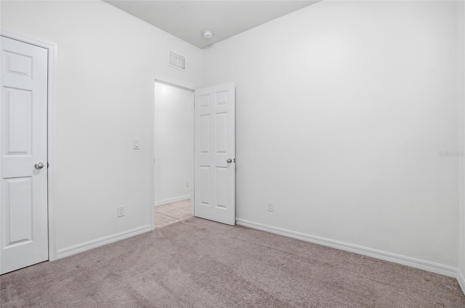 Bed 1 (carpet in bedrooms)