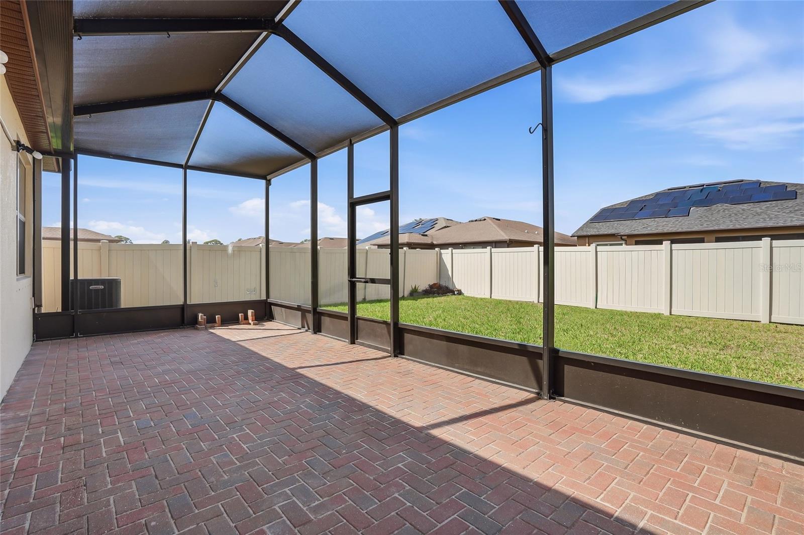 HUGE Screened in LANAI with added Pavers