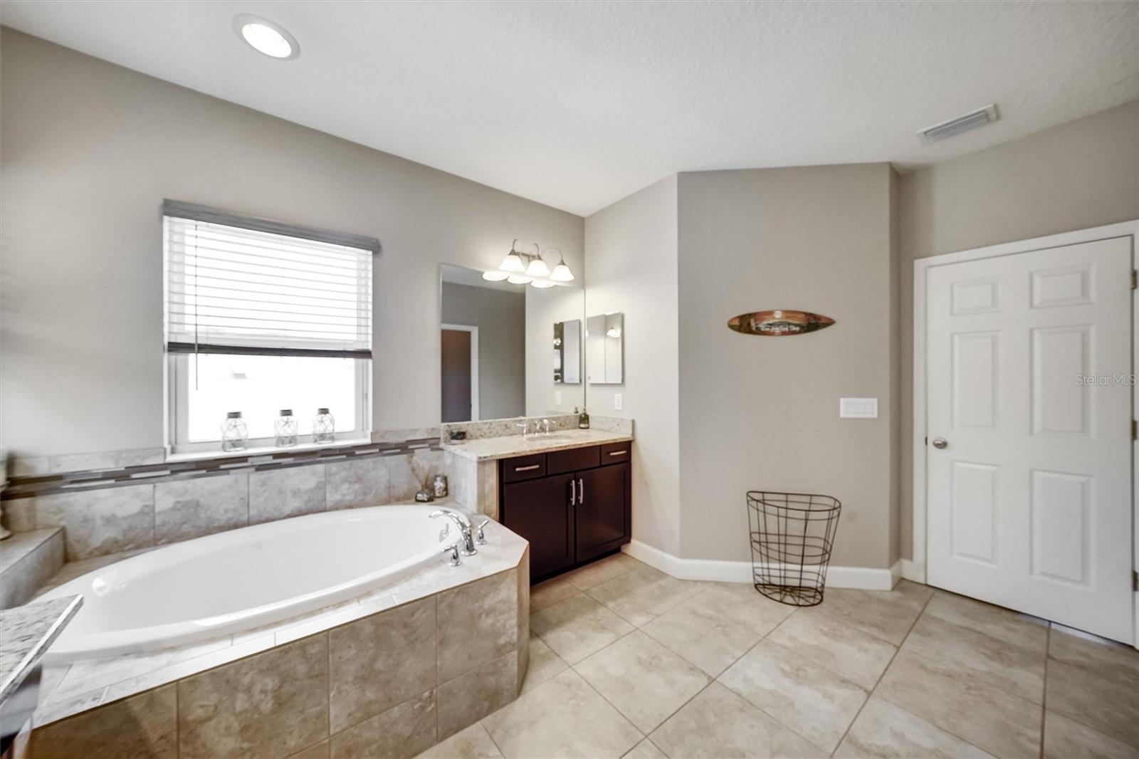 2nd Floor Master Bathroom