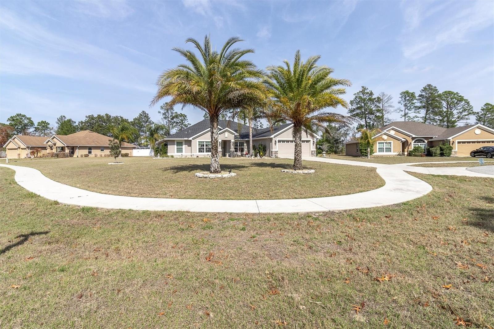 Corner Lot on Cul-de-sac!!