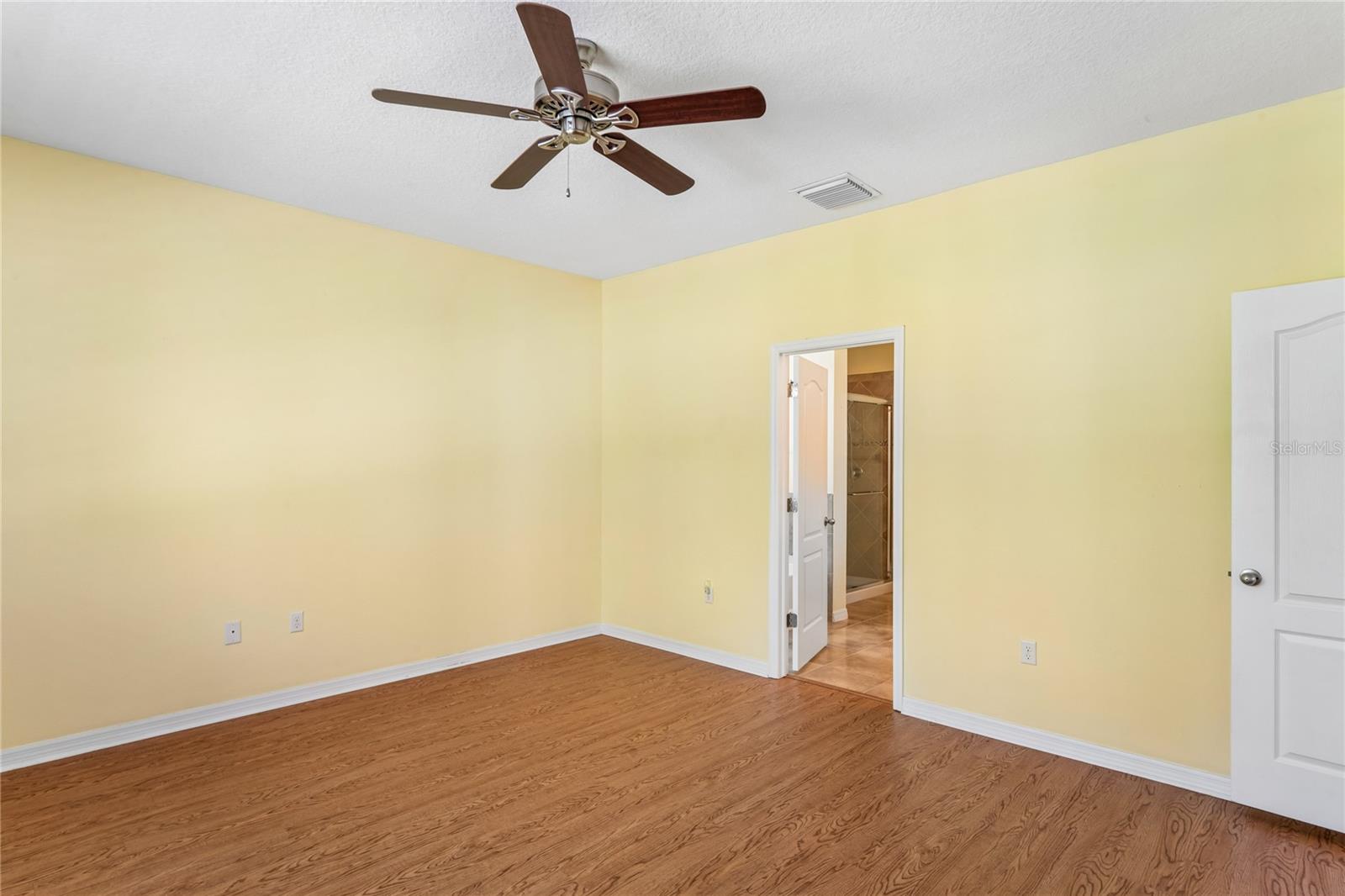 CEILING FANS THROUGHOUT