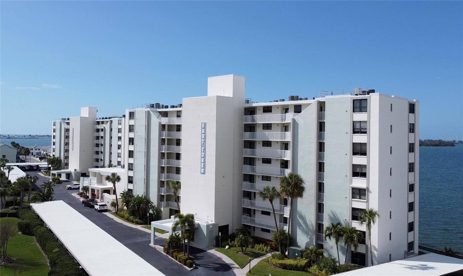 300 Woodette Drive - East Tower