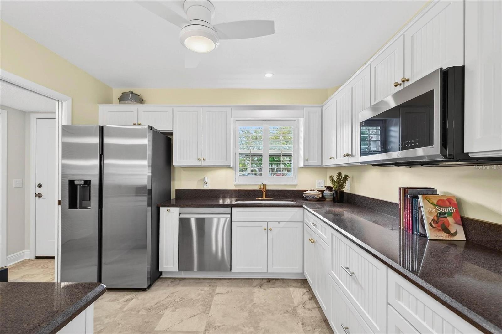 Lots of space for those gourmet dinner's