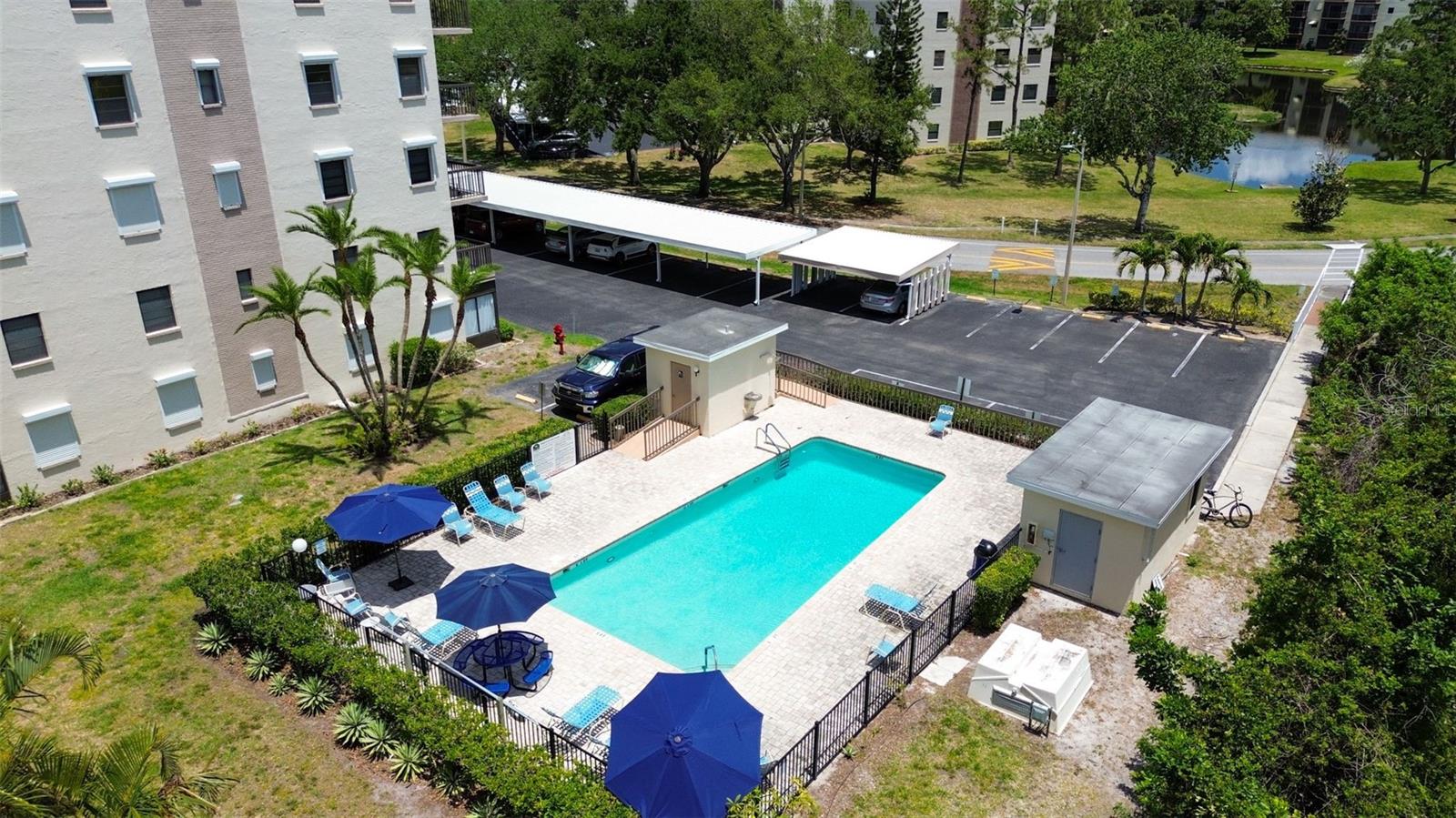 Community pool between Radcliffe/Syracuse