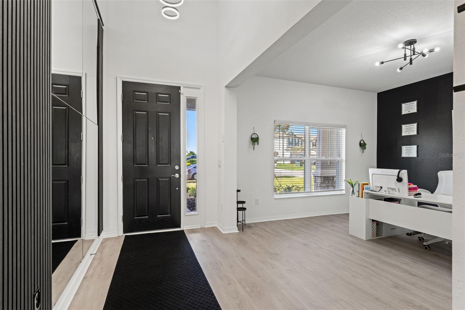 Office/Flex Space/Dining Room