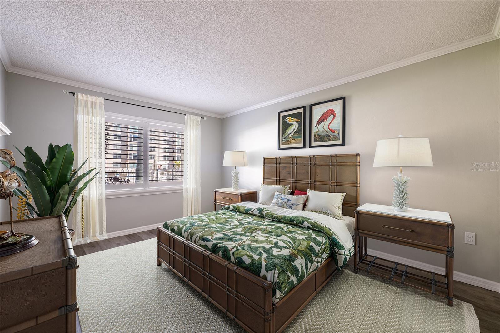 “virtually staged”