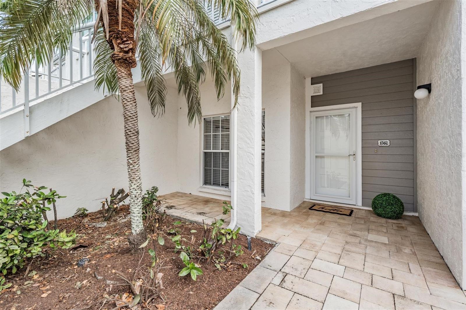 Low maintenance courtyard