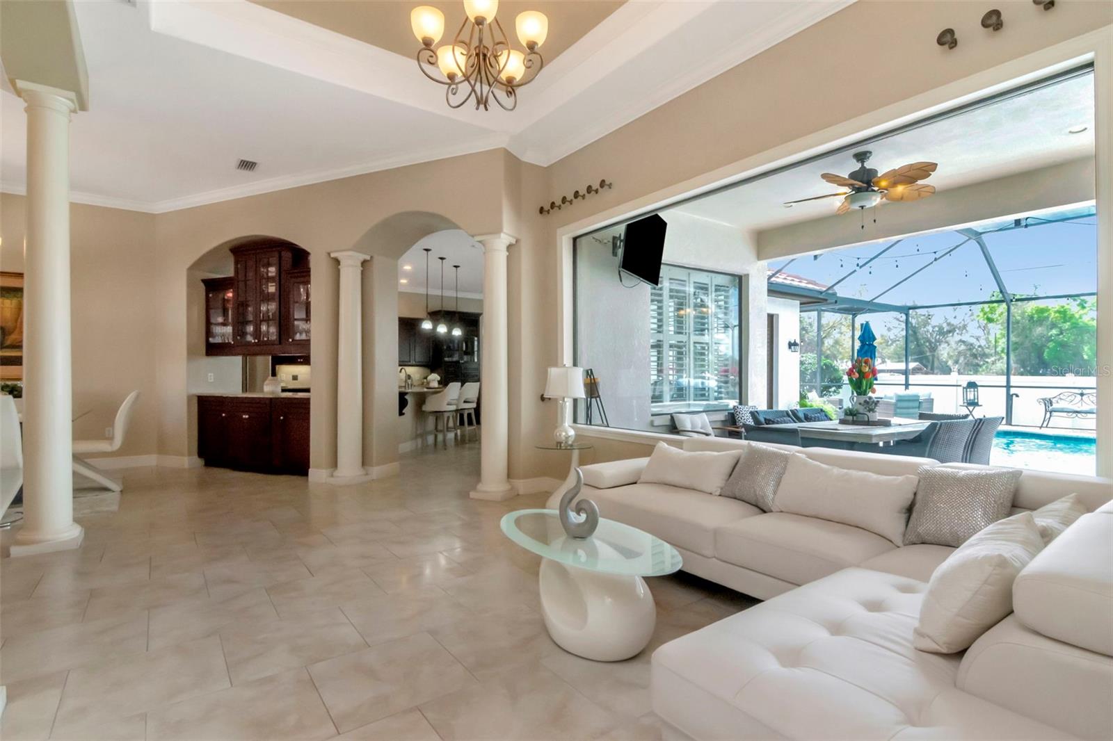 living room leading to kitchen area