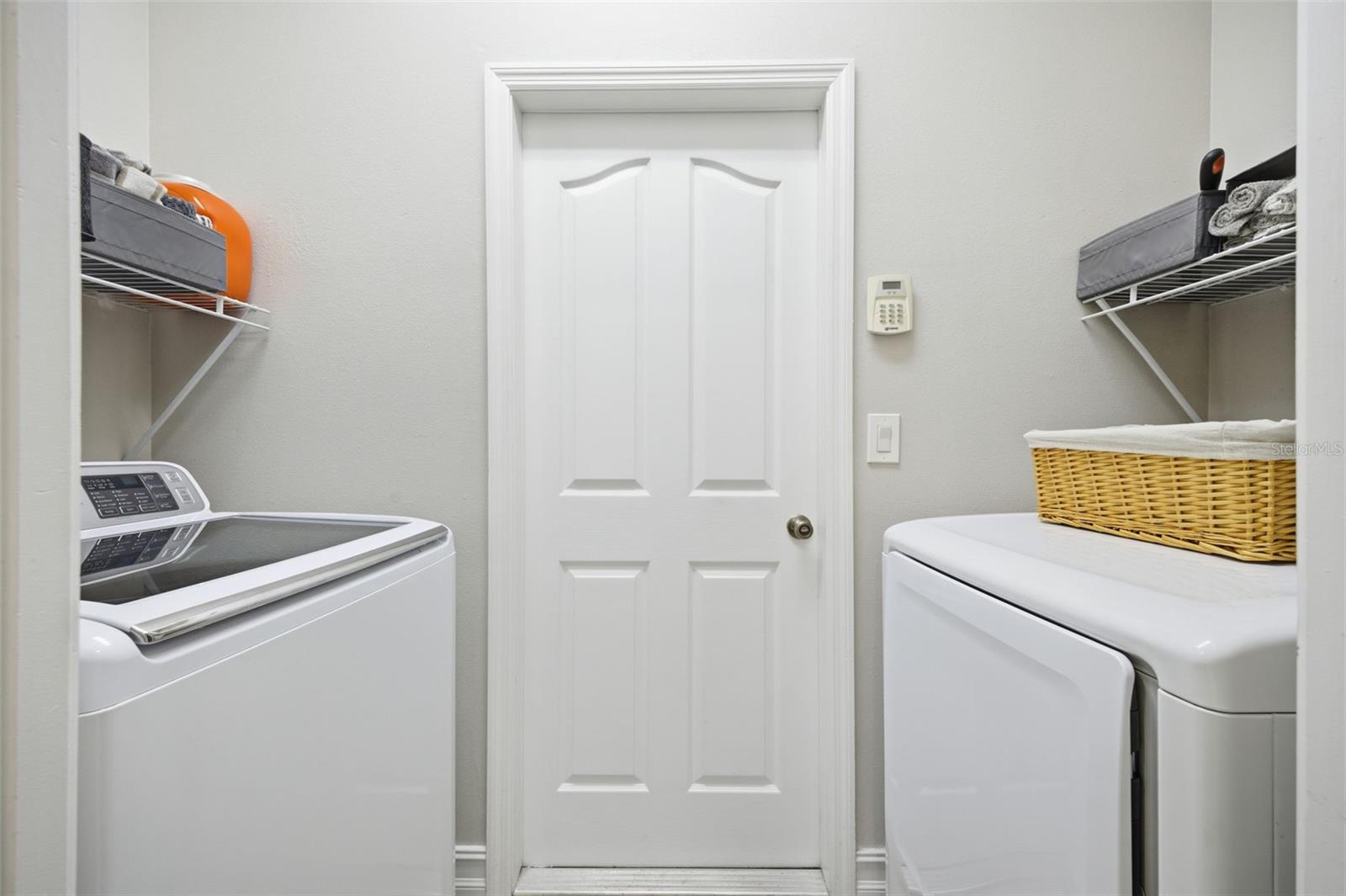laundry room off of kitchen