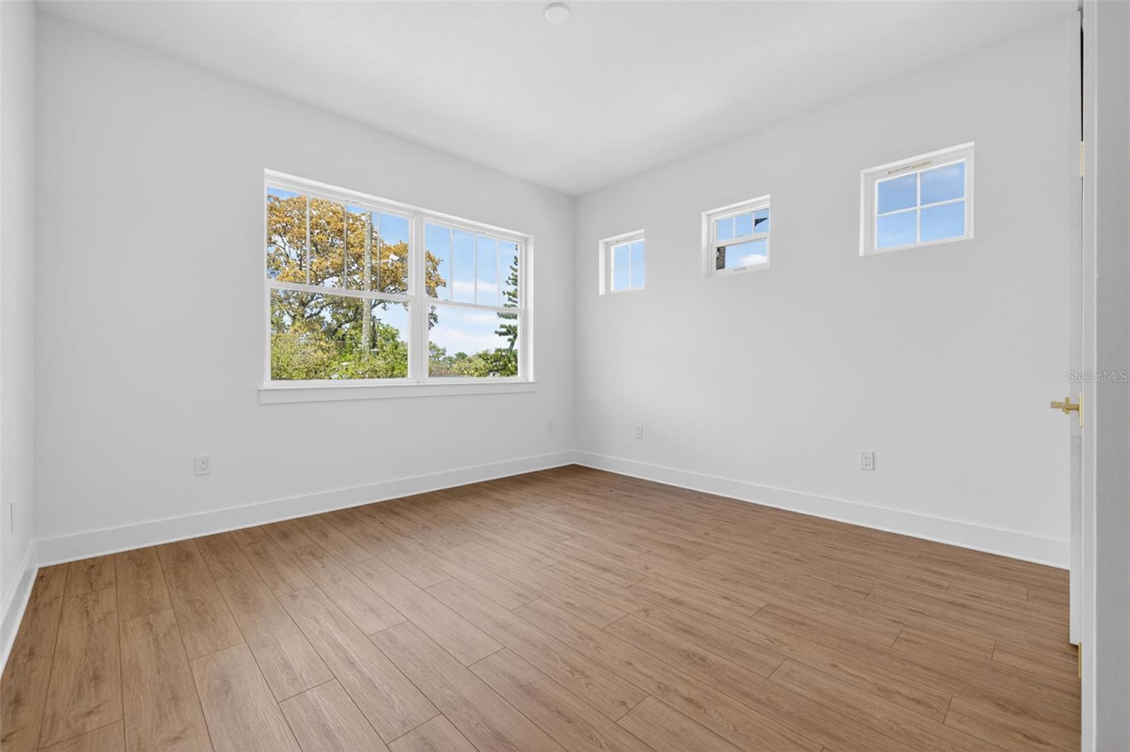 Upper Bedroom 3 with en-suite