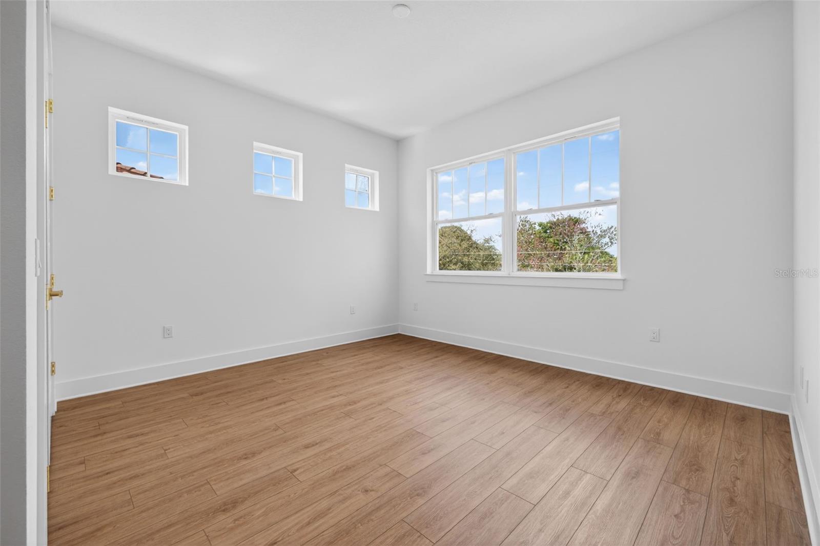 Upper Bedroom 2 with en-suite