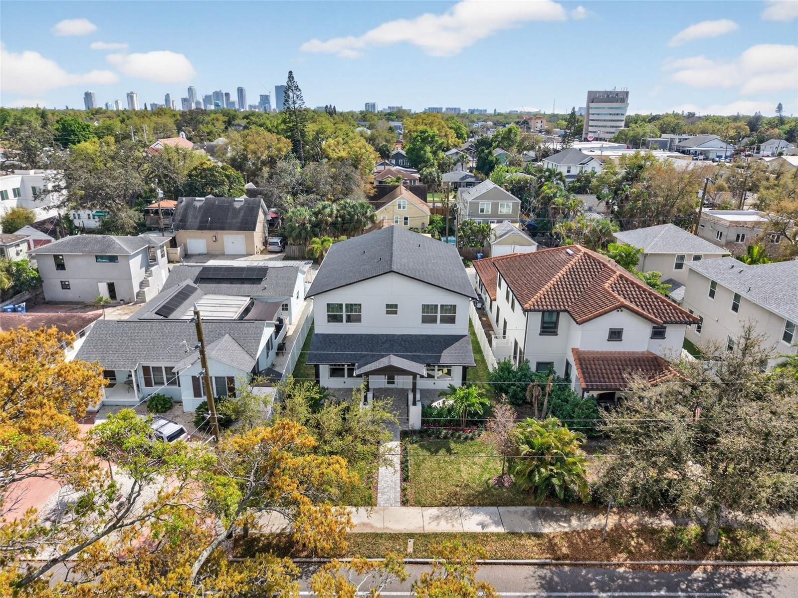 The beautiful Crescent Heights community!